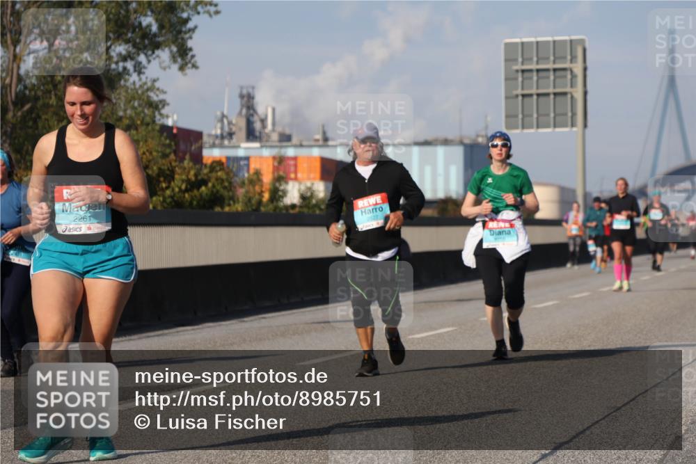 03.10.2025 - Köhlbrandbrückenlauf Luisa Fischer http://msf.ph/oto/8985751 03.10.2025 11:17:43 Position 3 2261 meine-sportfotos.de