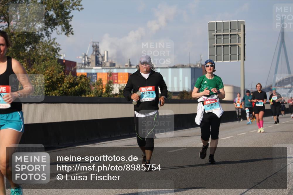 03.10.2025 - Köhlbrandbrückenlauf Luisa Fischer http://msf.ph/oto/8985754 03.10.2025 11:17:43 Position 3 2527, 8258 meine-sportfotos.de