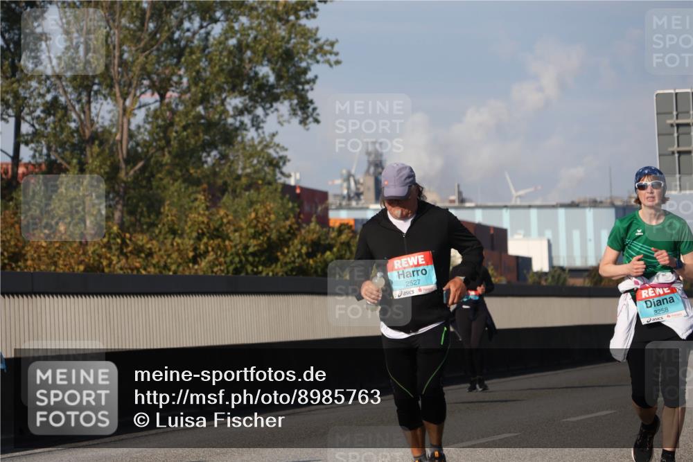 03.10.2025 - Köhlbrandbrückenlauf Luisa Fischer http://msf.ph/oto/8985763 03.10.2025 11:17:45 Position 3 2527, 3258 meine-sportfotos.de