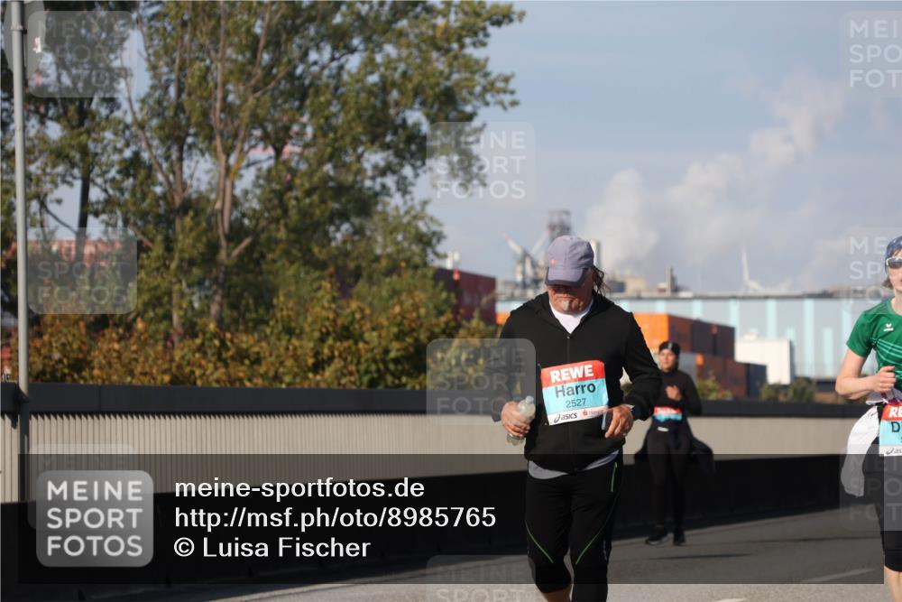 03.10.2025 - Köhlbrandbrückenlauf Luisa Fischer http://msf.ph/oto/8985765 03.10.2025 11:17:45 Position 3 2527 meine-sportfotos.de