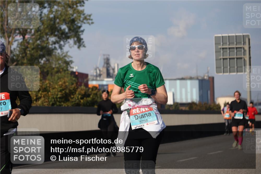 03.10.2025 - Köhlbrandbrückenlauf Luisa Fischer http://msf.ph/oto/8985779 03.10.2025 11:17:47 Position 3 3258 meine-sportfotos.de