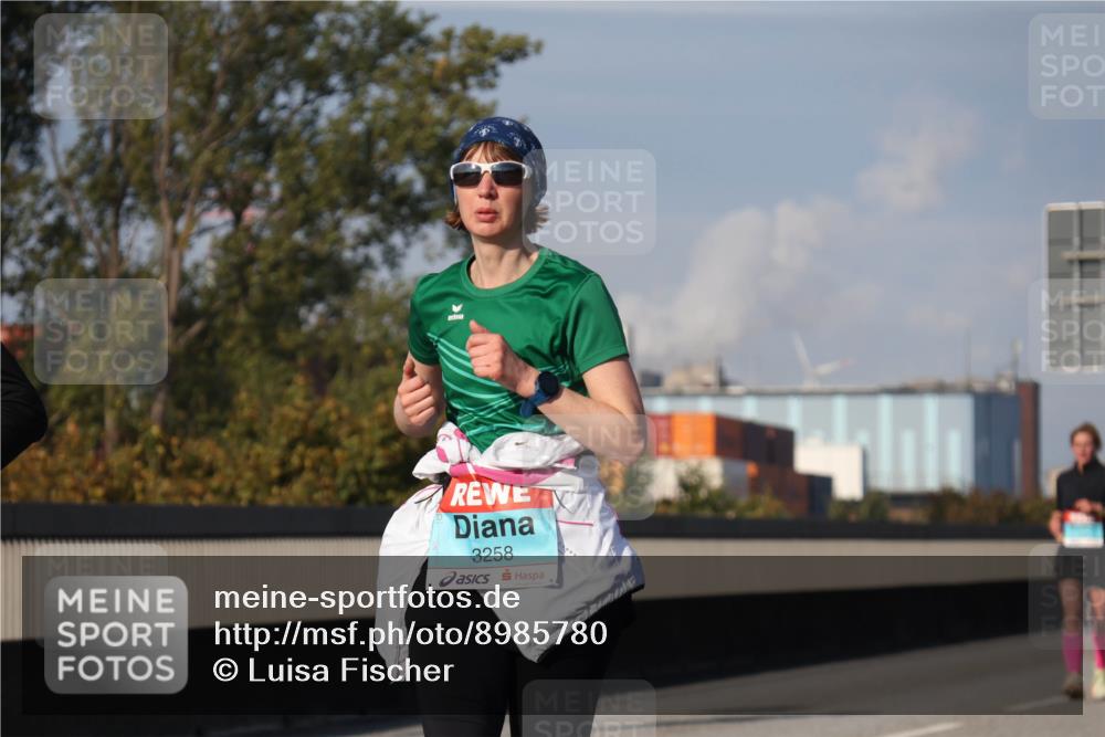 03.10.2025 - Köhlbrandbrückenlauf Luisa Fischer http://msf.ph/oto/8985780 03.10.2025 11:17:48 Position 3 3258 meine-sportfotos.de