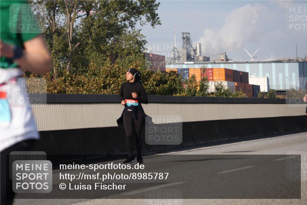 03.10.2025 - Köhlbrandbrückenlauf Luisa Fischer http://msf.ph/oto/8985787 03.10.2025 11:17:50 Position 3  meine-sportfotos.de