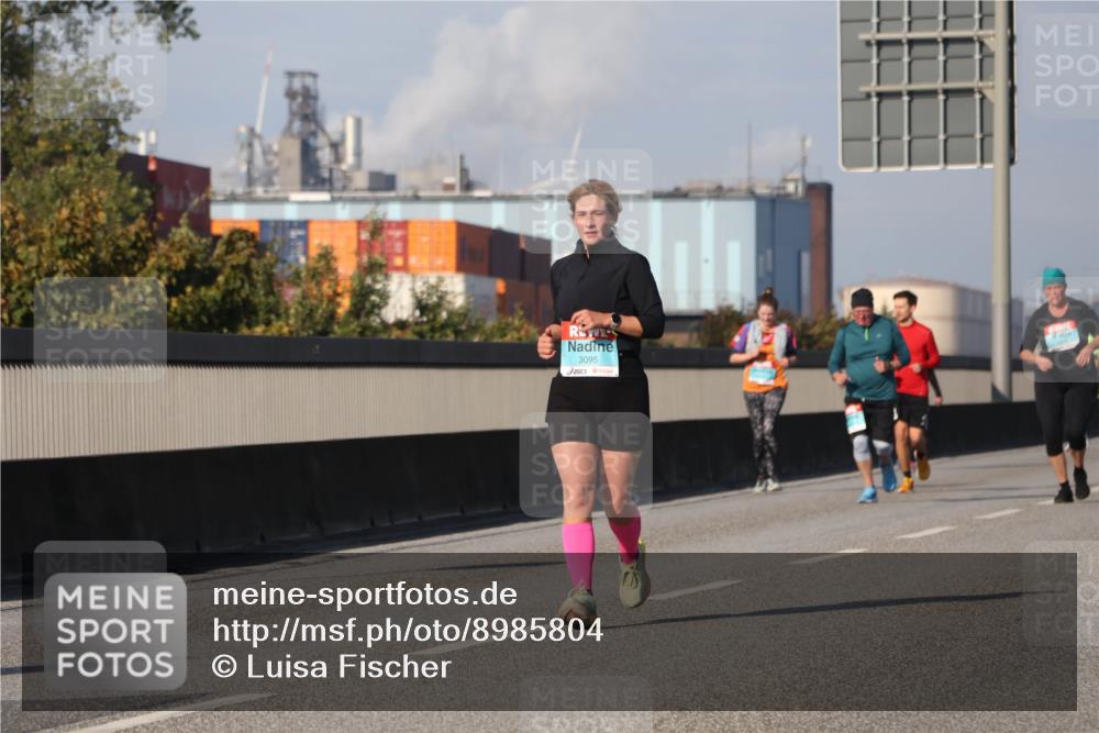 03.10.2025 - Köhlbrandbrückenlauf Luisa Fischer http://msf.ph/oto/8985804 03.10.2025 11:17:53 Position 3 3095 meine-sportfotos.de