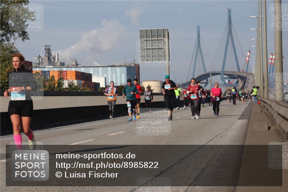 03.10.2025 - Köhlbrandbrückenlauf Luisa Fischer http://msf.ph/oto/8985822 03.10.2025 11:17:56 Position 3 3095 meine-sportfotos.de