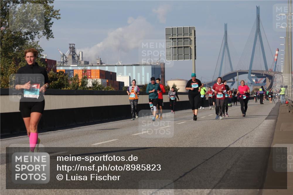 03.10.2025 - Köhlbrandbrückenlauf Luisa Fischer http://msf.ph/oto/8985823 03.10.2025 11:17:56 Position 3 300 meine-sportfotos.de