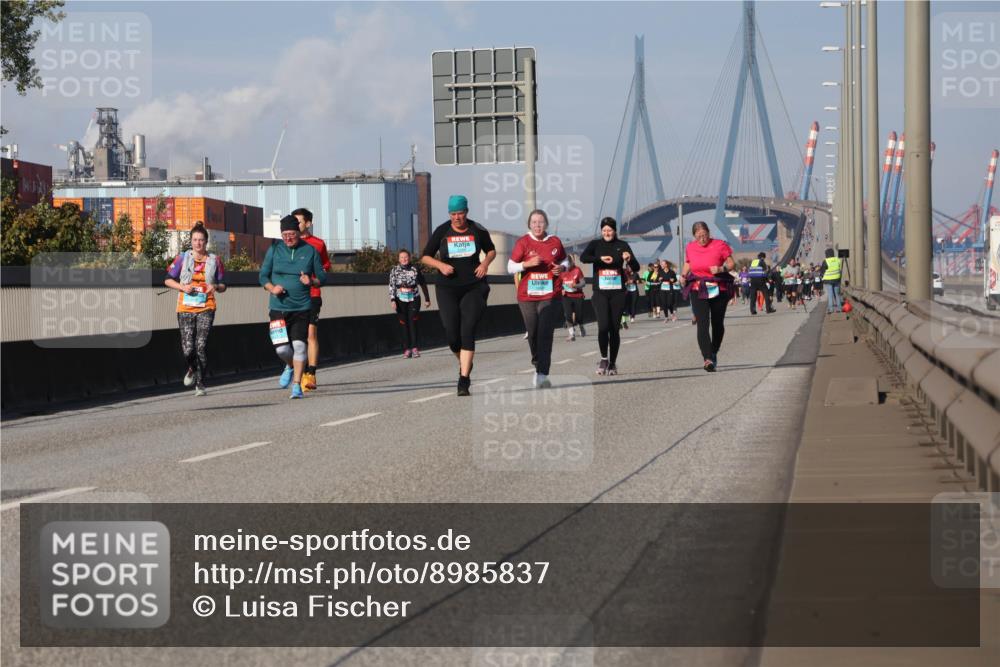 03.10.2025 - Köhlbrandbrückenlauf Luisa Fischer http://msf.ph/oto/8985837 03.10.2025 11:18:00 Position 3  meine-sportfotos.de
