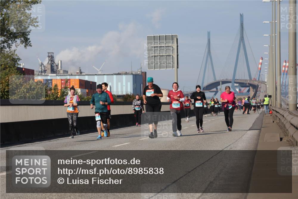 03.10.2025 - Köhlbrandbrückenlauf Luisa Fischer http://msf.ph/oto/8985838 03.10.2025 11:18:00 Position 3  meine-sportfotos.de
