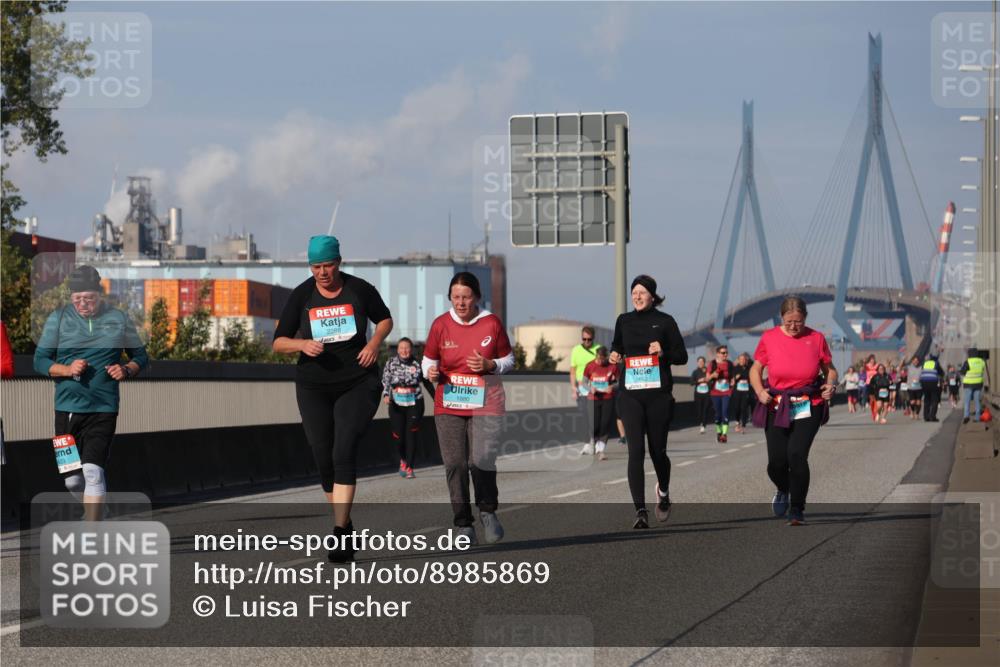 03.10.2025 - Köhlbrandbrückenlauf Luisa Fischer http://msf.ph/oto/8985869 03.10.2025 11:18:05 Position 3 2288, 1880 meine-sportfotos.de