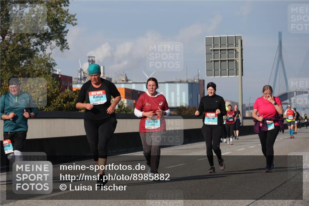 03.10.2025 - Köhlbrandbrückenlauf Luisa Fischer http://msf.ph/oto/8985882 03.10.2025 11:18:08 Position 3 433, 2288, 1880, 2662 meine-sportfotos.de