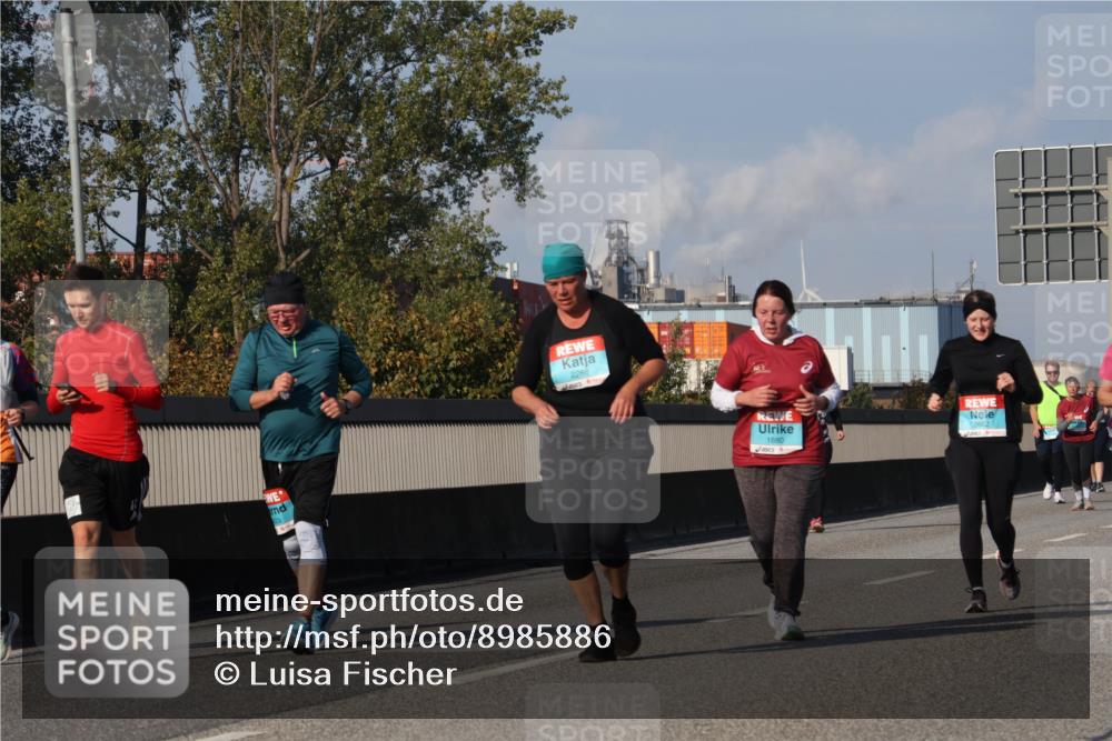 03.10.2025 - Köhlbrandbrückenlauf Luisa Fischer http://msf.ph/oto/8985886 03.10.2025 11:18:08 Position 3 2288, 1880, 2662 meine-sportfotos.de