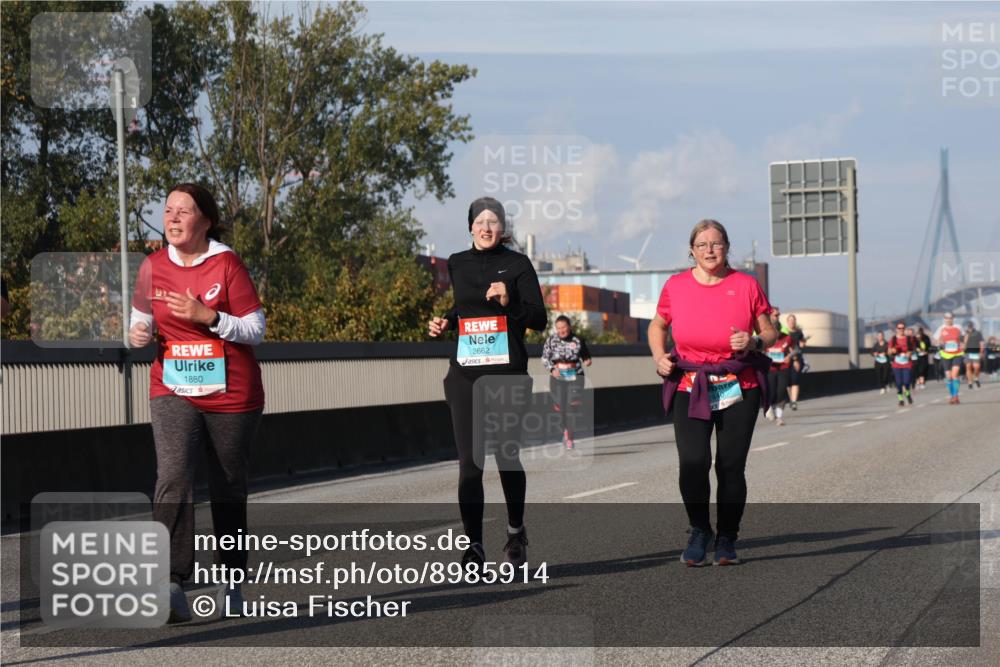 03.10.2025 - Köhlbrandbrückenlauf Luisa Fischer http://msf.ph/oto/8985914 03.10.2025 11:18:13 Position 3 1880, 2662 meine-sportfotos.de