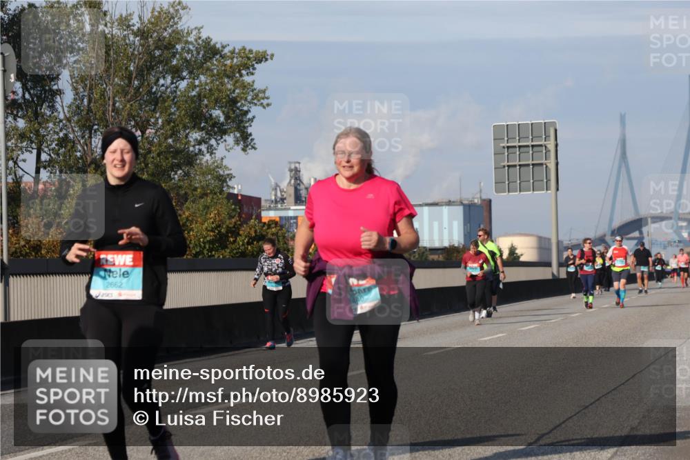 03.10.2025 - Köhlbrandbrückenlauf Luisa Fischer http://msf.ph/oto/8985923 03.10.2025 11:18:14 Position 3 2662, 440, 41 meine-sportfotos.de