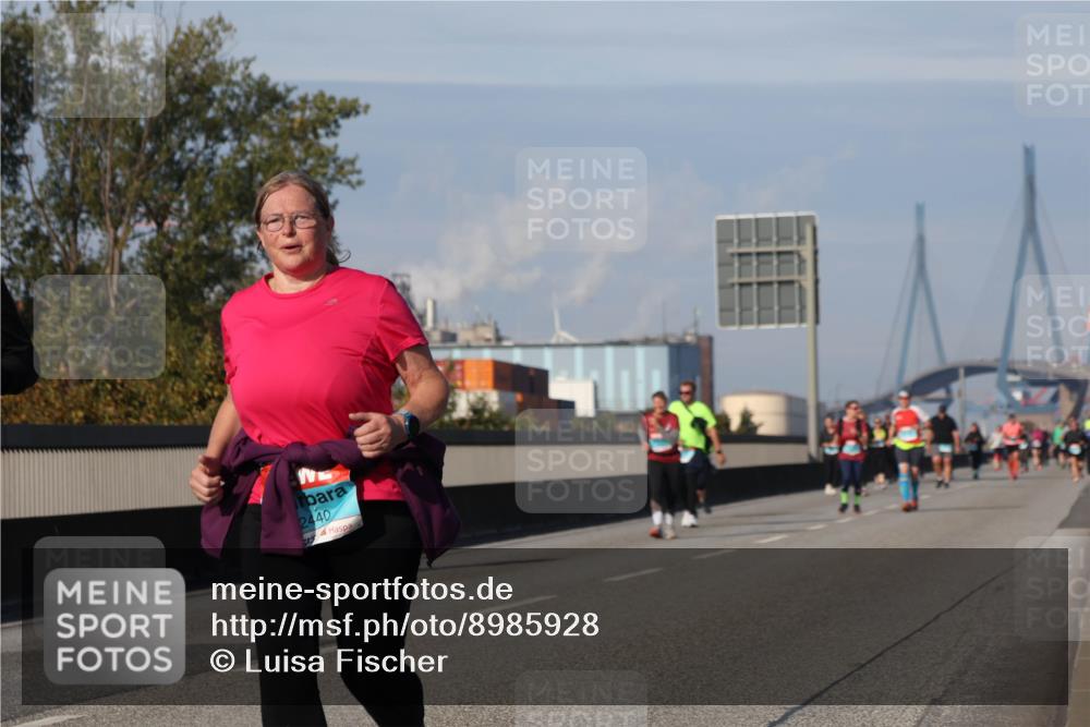 03.10.2025 - Köhlbrandbrückenlauf Luisa Fischer http://msf.ph/oto/8985928 03.10.2025 11:18:15 Position 3 2440 meine-sportfotos.de