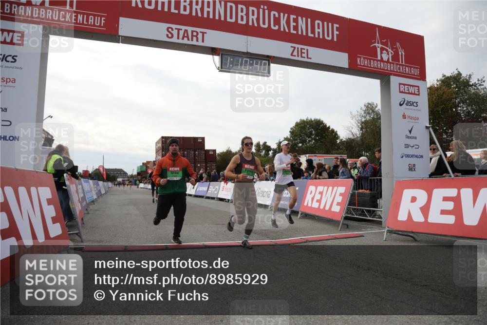 03.10.2025 - Köhlbrandbrückenlauf Yannick Fuchs http://msf.ph/oto/8985929 03.10.2025 16:10:38 Ziel 7534, 7549, 7552, 7562, 8153, 8798, 8950, 9652 meine-sportfotos.de