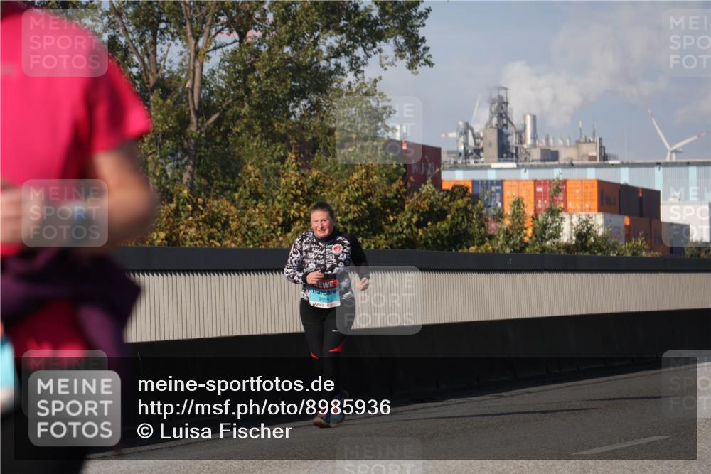 03.10.2025 - Köhlbrandbrückenlauf Luisa Fischer http://msf.ph/oto/8985936 03.10.2025 11:18:17 Position 3  meine-sportfotos.de