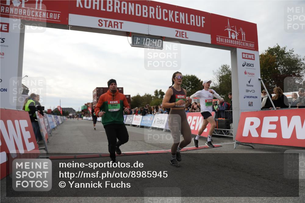 03.10.2025 - Köhlbrandbrückenlauf Yannick Fuchs http://msf.ph/oto/8985945 03.10.2025 16:10:38 Ziel 7534, 7549, 7552, 7562, 8153, 8798, 8950, 9652 meine-sportfotos.de