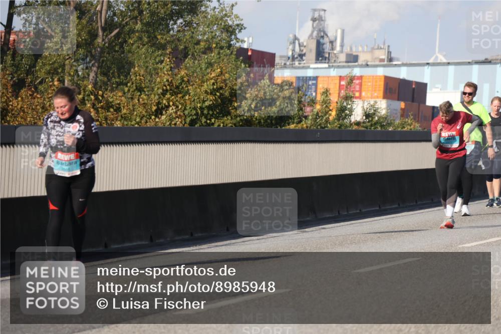 03.10.2025 - Köhlbrandbrückenlauf Luisa Fischer http://msf.ph/oto/8985948 03.10.2025 11:18:19 Position 3  meine-sportfotos.de