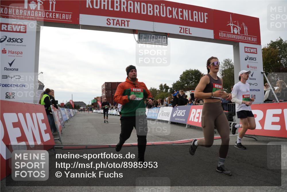 03.10.2025 - Köhlbrandbrückenlauf Yannick Fuchs http://msf.ph/oto/8985953 03.10.2025 16:10:39 Ziel 7534, 7549, 7552, 7562, 8153, 8798, 8950, 9652 meine-sportfotos.de