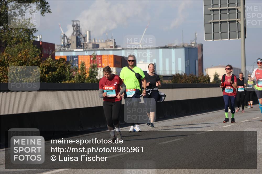 03.10.2025 - Köhlbrandbrückenlauf Luisa Fischer http://msf.ph/oto/8985961 03.10.2025 11:18:21 Position 3 3377 meine-sportfotos.de