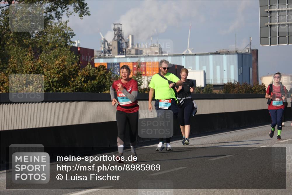 03.10.2025 - Köhlbrandbrückenlauf Luisa Fischer http://msf.ph/oto/8985969 03.10.2025 11:18:23 Position 3 3377, 2223, 3413 meine-sportfotos.de