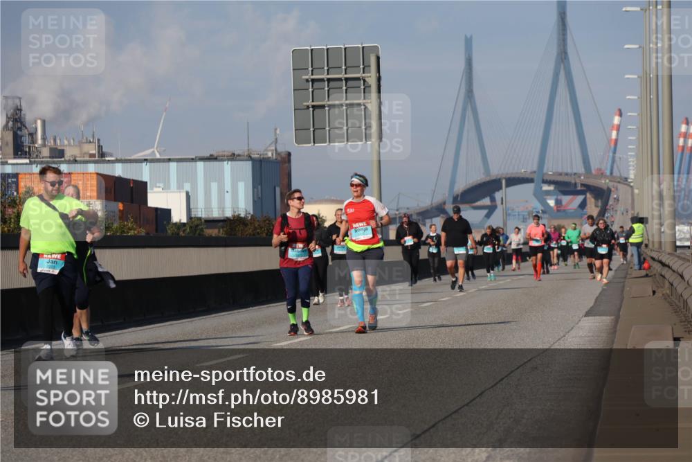 03.10.2025 - Köhlbrandbrückenlauf Luisa Fischer http://msf.ph/oto/8985981 03.10.2025 11:18:25 Position 3  meine-sportfotos.de