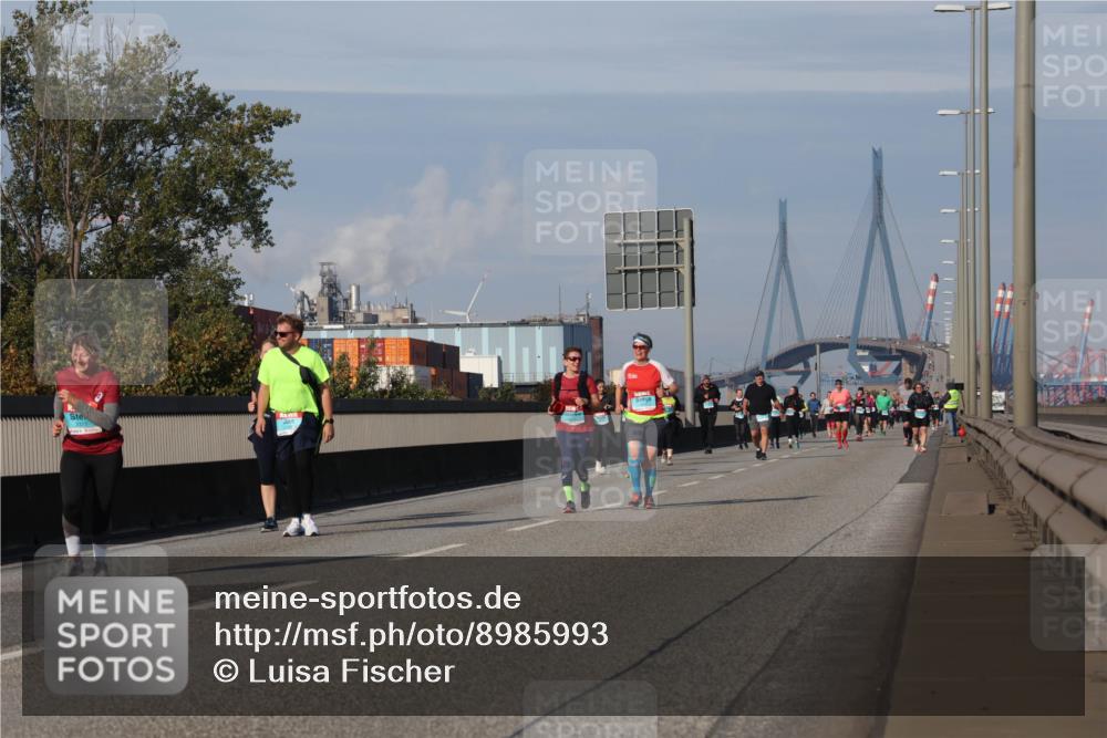 03.10.2025 - Köhlbrandbrückenlauf Luisa Fischer http://msf.ph/oto/8985993 03.10.2025 11:18:27 Position 3  meine-sportfotos.de