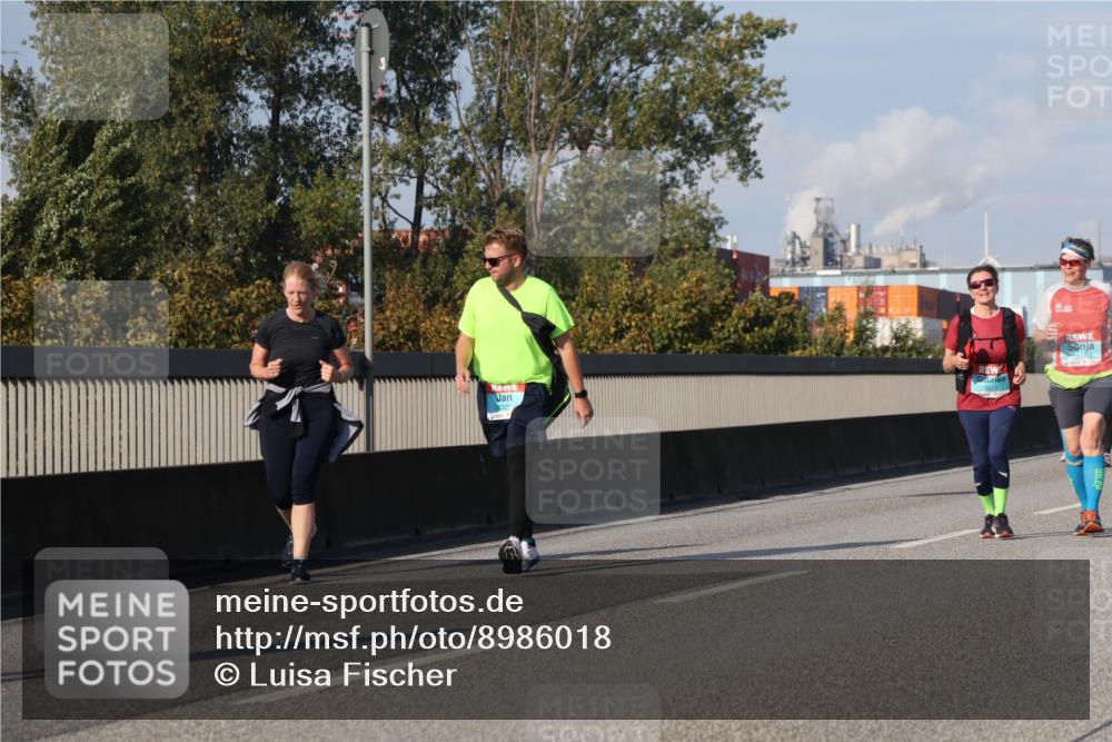 03.10.2025 - Köhlbrandbrückenlauf Luisa Fischer http://msf.ph/oto/8986018 03.10.2025 11:18:31 Position 3  meine-sportfotos.de