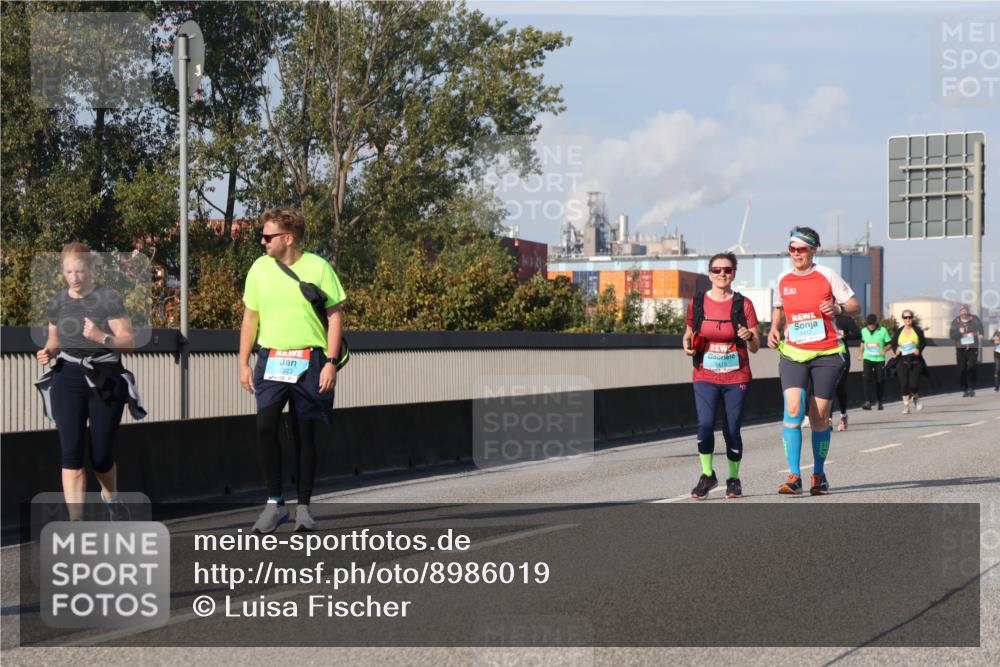 03.10.2025 - Köhlbrandbrückenlauf Luisa Fischer http://msf.ph/oto/8986019 03.10.2025 11:18:32 Position 3 5, 223 meine-sportfotos.de
