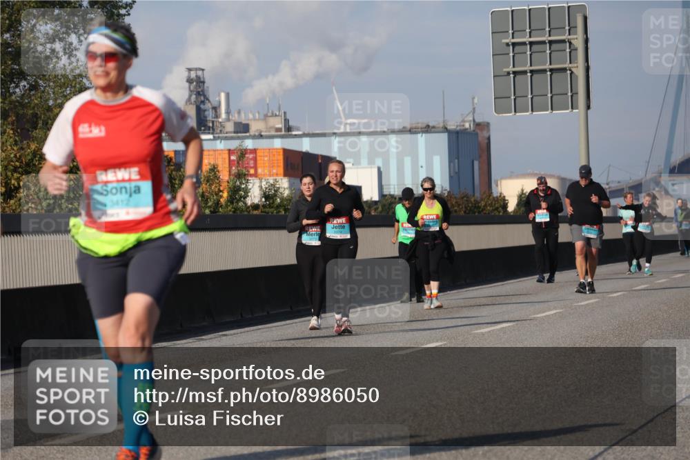 03.10.2025 - Köhlbrandbrückenlauf Luisa Fischer http://msf.ph/oto/8986050 03.10.2025 11:18:36 Position 3 3412, 3374 meine-sportfotos.de