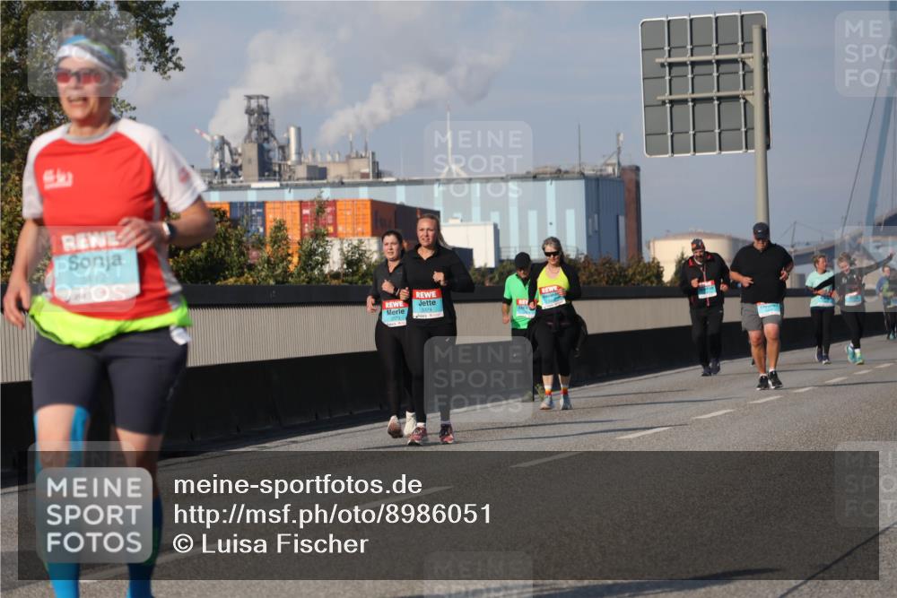 03.10.2025 - Köhlbrandbrückenlauf Luisa Fischer http://msf.ph/oto/8986051 03.10.2025 11:18:37 Position 3 3412 meine-sportfotos.de