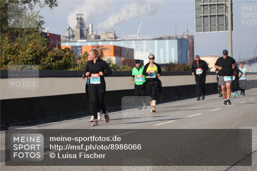 03.10.2025 - Köhlbrandbrückenlauf Luisa Fischer http://msf.ph/oto/8986066 03.10.2025 11:18:39 Position 3 3374 meine-sportfotos.de