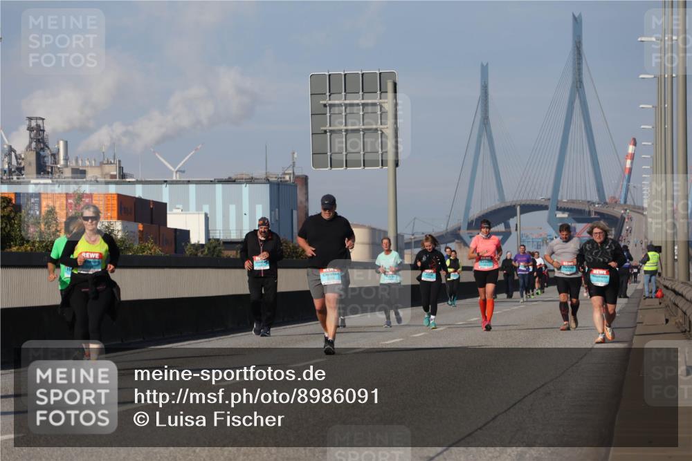 03.10.2025 - Köhlbrandbrückenlauf Luisa Fischer http://msf.ph/oto/8986091 03.10.2025 11:18:43 Position 3  meine-sportfotos.de