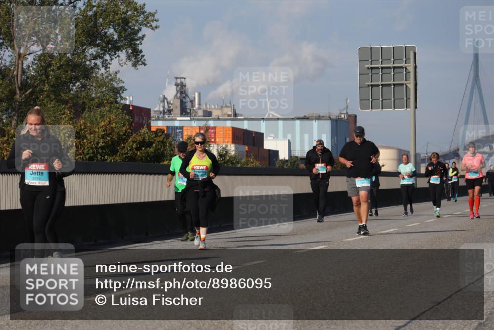 03.10.2025 - Köhlbrandbrückenlauf Luisa Fischer http://msf.ph/oto/8986095 03.10.2025 11:18:44 Position 3 3374 meine-sportfotos.de
