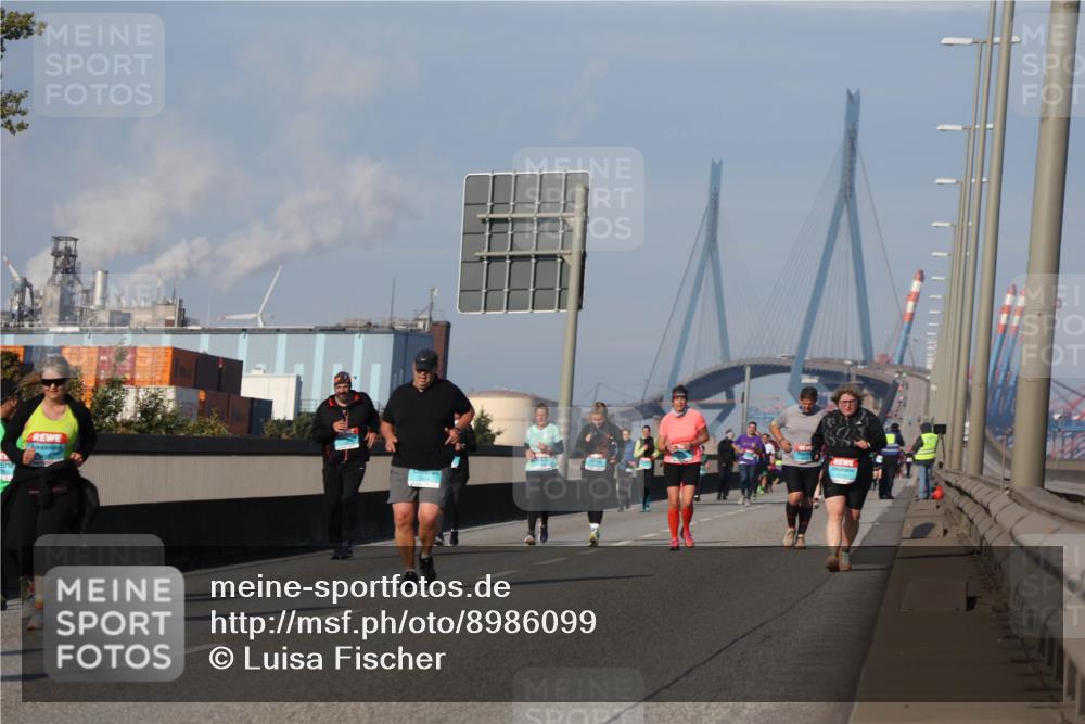 03.10.2025 - Köhlbrandbrückenlauf Luisa Fischer http://msf.ph/oto/8986099 03.10.2025 11:18:44 Position 3  meine-sportfotos.de