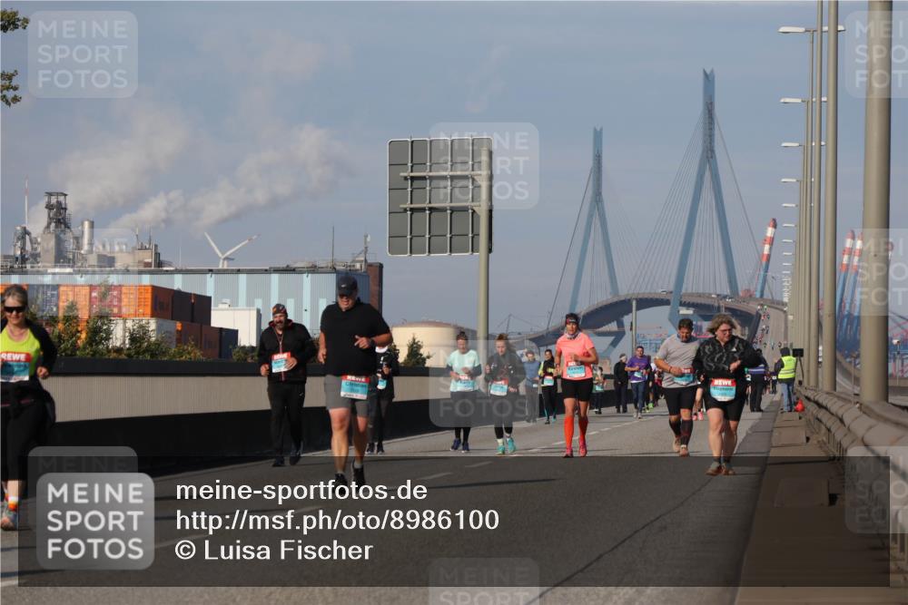 03.10.2025 - Köhlbrandbrückenlauf Luisa Fischer http://msf.ph/oto/8986100 03.10.2025 11:18:45 Position 3  meine-sportfotos.de