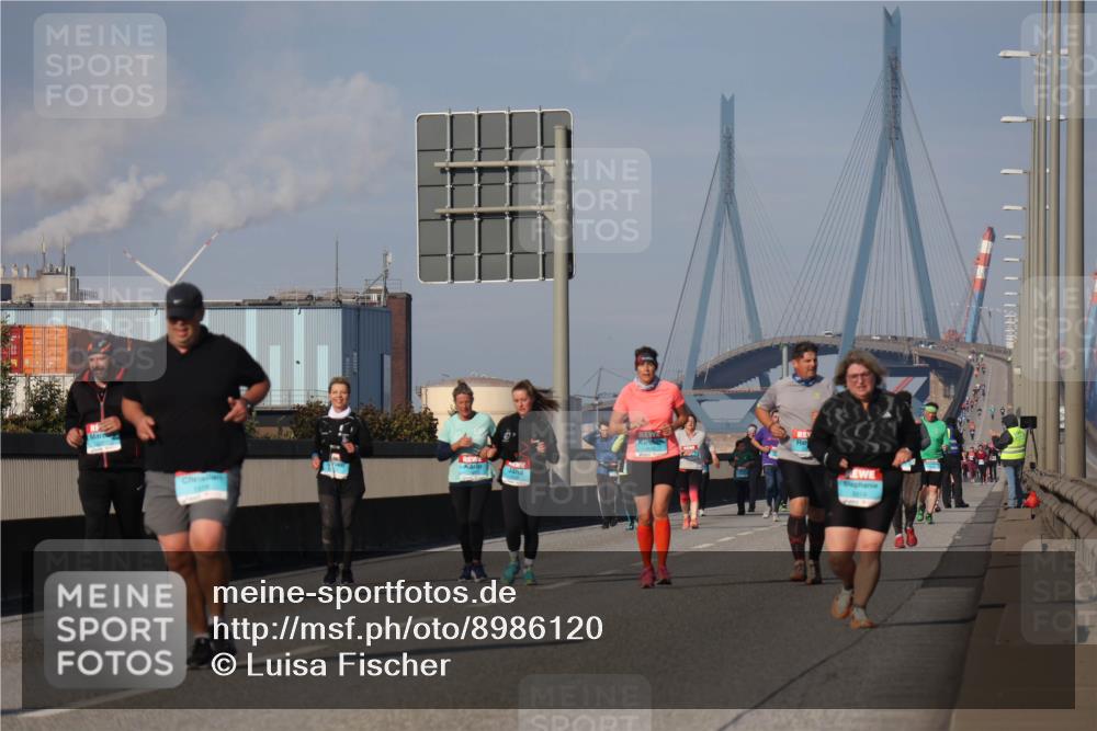 03.10.2025 - Köhlbrandbrückenlauf Luisa Fischer http://msf.ph/oto/8986120 03.10.2025 11:18:48 Position 3  meine-sportfotos.de