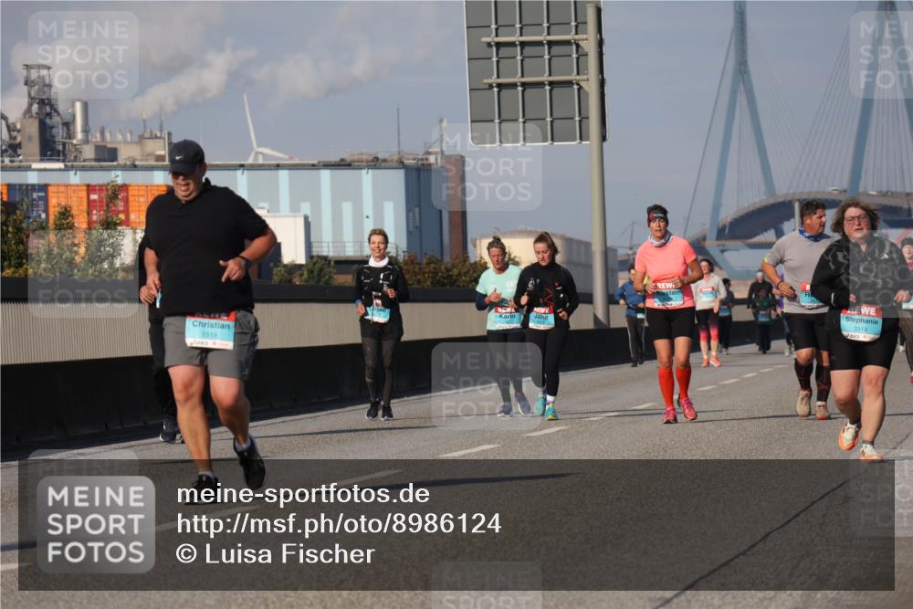 03.10.2025 - Köhlbrandbrückenlauf Luisa Fischer http://msf.ph/oto/8986124 03.10.2025 11:18:49 Position 3 1518, 3319 meine-sportfotos.de