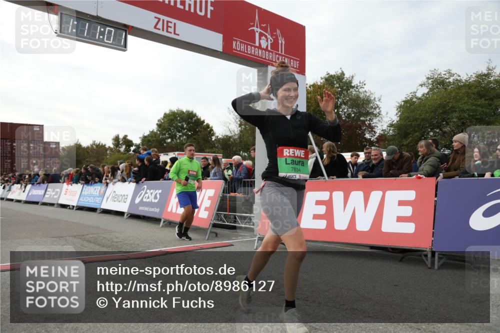 03.10.2025 - Köhlbrandbrückenlauf Yannick Fuchs http://msf.ph/oto/8986127 03.10.2025 16:10:59 Ziel 7226, 7834, 8220, 8490, 8775, 8776, 8923, 9201, 9474 meine-sportfotos.de