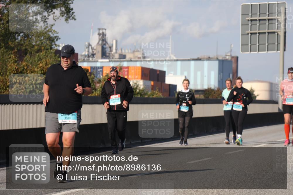 03.10.2025 - Köhlbrandbrückenlauf Luisa Fischer http://msf.ph/oto/8986136 03.10.2025 11:18:51 Position 3 1518 meine-sportfotos.de