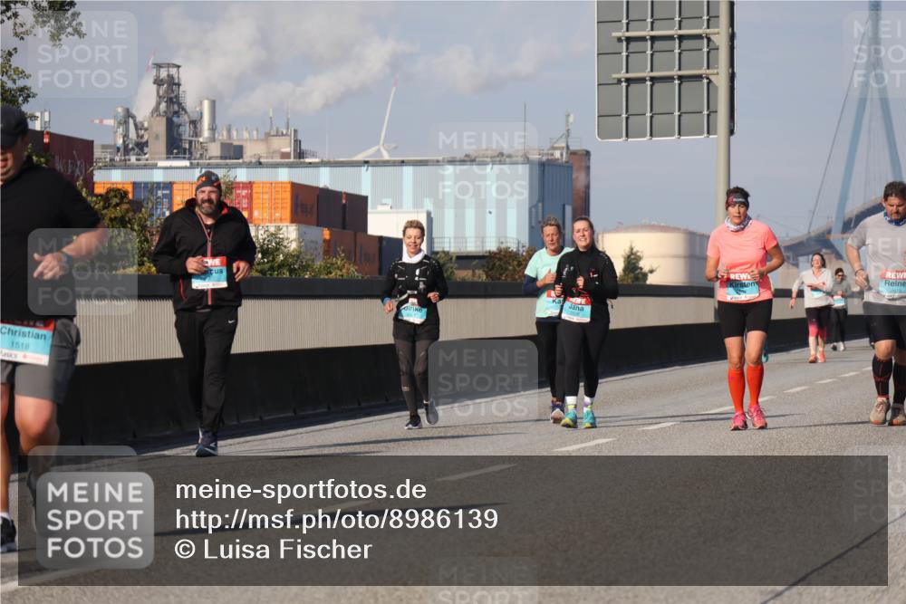 03.10.2025 - Köhlbrandbrückenlauf Luisa Fischer http://msf.ph/oto/8986139 03.10.2025 11:18:51 Position 3 1518 meine-sportfotos.de