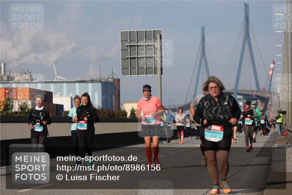 03.10.2025 - Köhlbrandbrückenlauf Luisa Fischer http://msf.ph/oto/8986156 03.10.2025 11:18:54 Position 3 28, 3319 meine-sportfotos.de