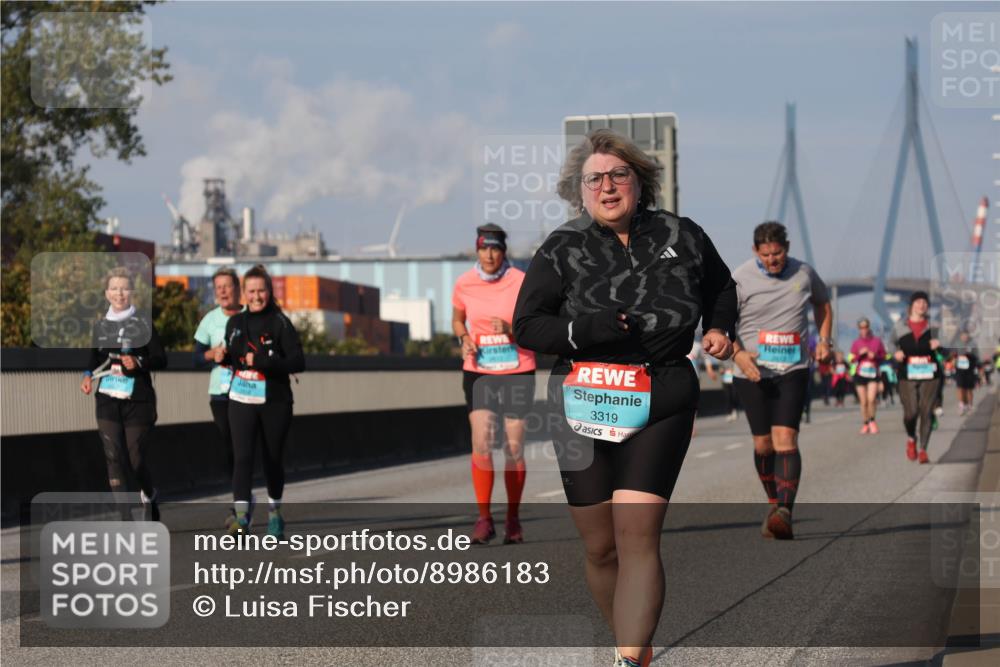 03.10.2025 - Köhlbrandbrückenlauf Luisa Fischer http://msf.ph/oto/8986183 03.10.2025 11:18:59 Position 3 3319 meine-sportfotos.de