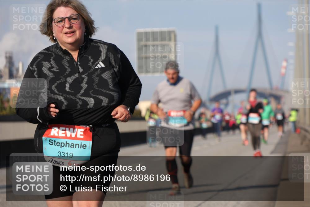03.10.2025 - Köhlbrandbrückenlauf Luisa Fischer http://msf.ph/oto/8986196 03.10.2025 11:19:01 Position 3 6, 3319 meine-sportfotos.de