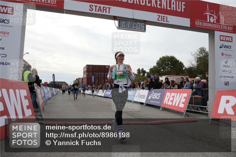 03.10.2025 - Köhlbrandbrückenlauf Yannick Fuchs http://msf.ph/oto/8986198 03.10.2025 16:11:03 Ziel 7226, 7363, 8059, 8220, 8490, 8592, 8775, 8923, 9201, 9218, 9474, 9710 meine-sportfotos.de