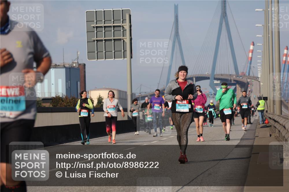 03.10.2025 - Köhlbrandbrückenlauf Luisa Fischer http://msf.ph/oto/8986222 03.10.2025 11:19:05 Position 3 101, 2913 meine-sportfotos.de