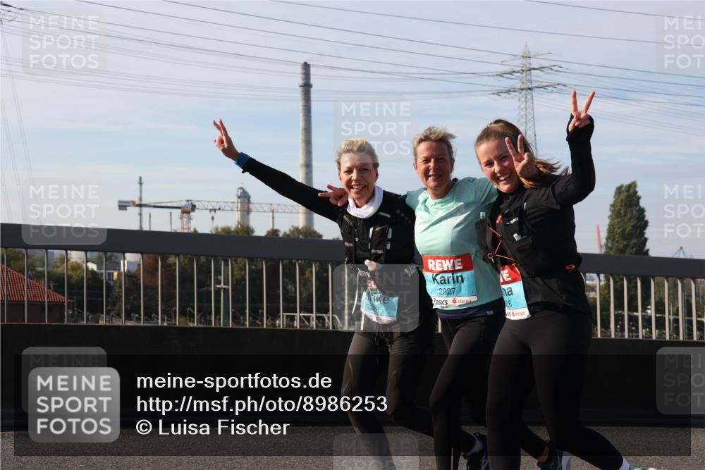 03.10.2025 - Köhlbrandbrückenlauf Luisa Fischer http://msf.ph/oto/8986253 03.10.2025 11:19:11 Position 3 2927, 26 meine-sportfotos.de