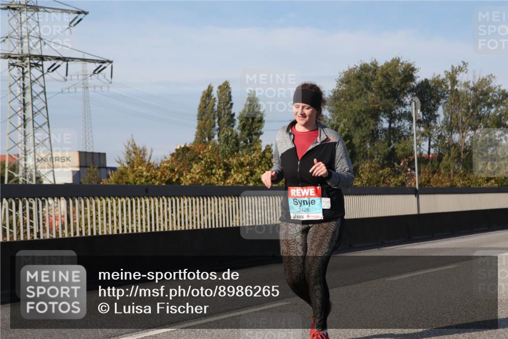 03.10.2025 - Köhlbrandbrückenlauf Luisa Fischer http://msf.ph/oto/8986265 03.10.2025 11:19:17 Position 3 2426 meine-sportfotos.de