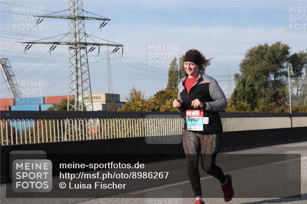 03.10.2025 - Köhlbrandbrückenlauf Luisa Fischer http://msf.ph/oto/8986267 03.10.2025 11:19:17 Position 3 780, 2426 meine-sportfotos.de