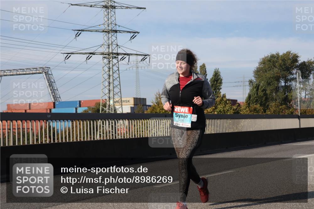 03.10.2025 - Köhlbrandbrückenlauf Luisa Fischer http://msf.ph/oto/8986269 03.10.2025 11:19:18 Position 3 780, 2426 meine-sportfotos.de